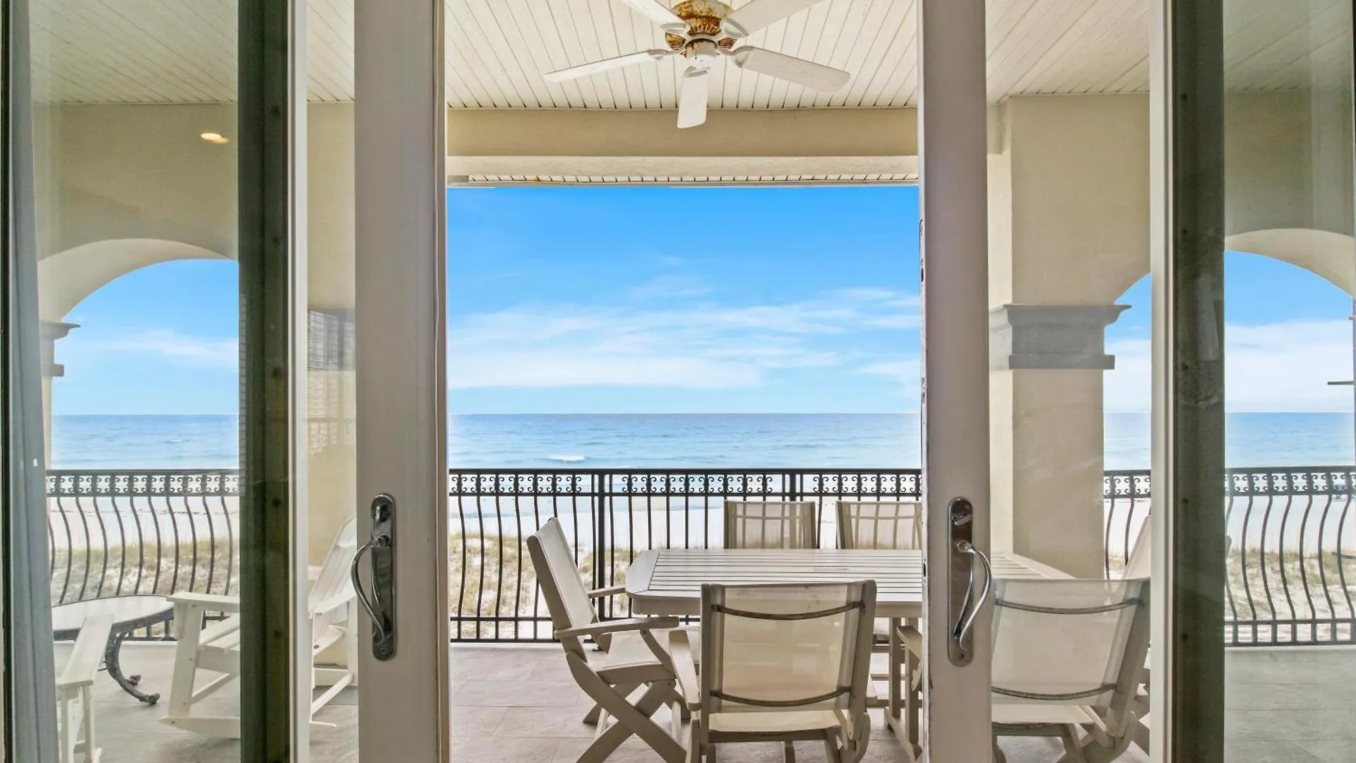 On The Beach - Hot Tub - Gated Community Views Destin