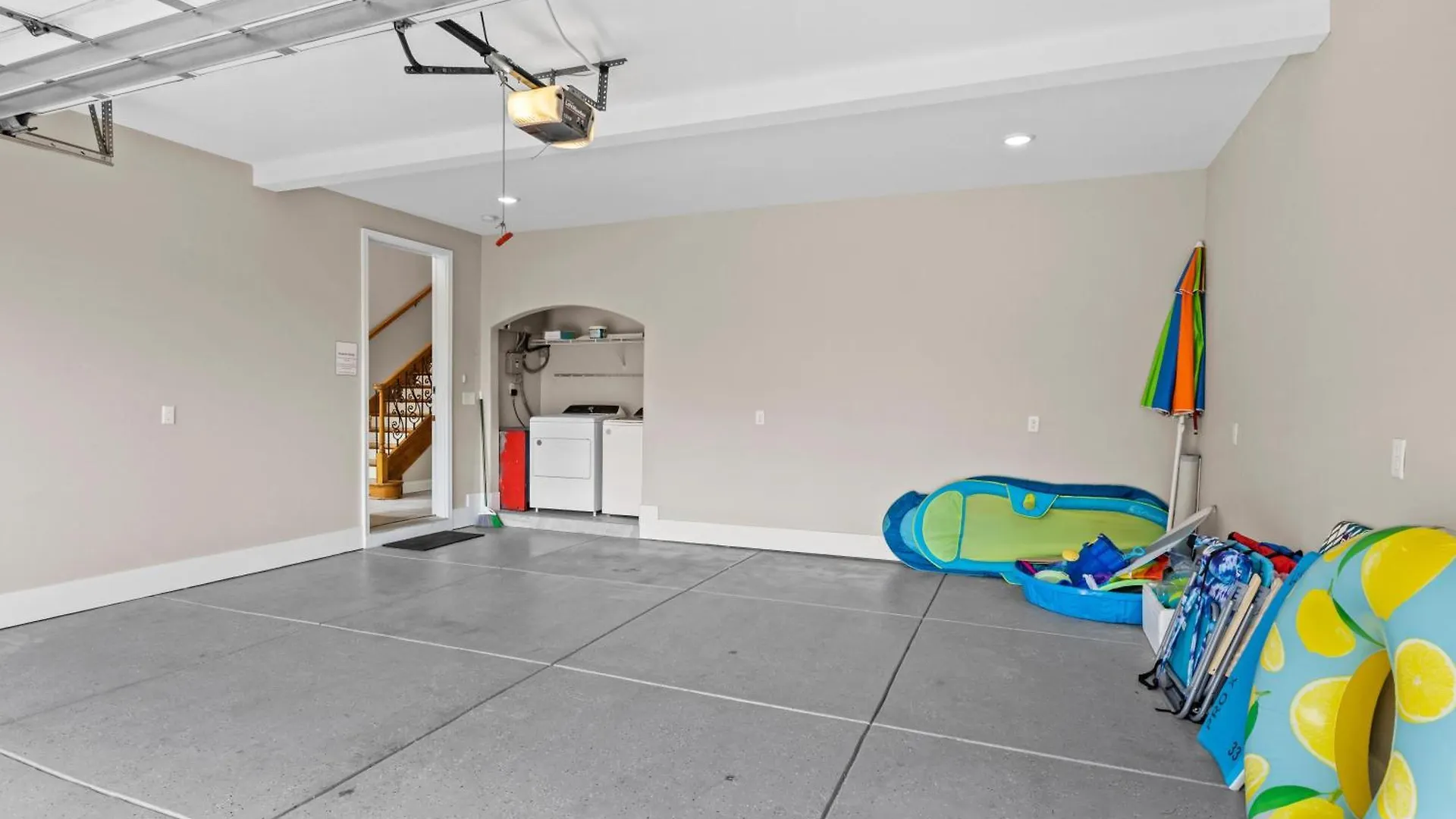 Holiday home On The Beach - Hot Tub - Gated Community Views Destin