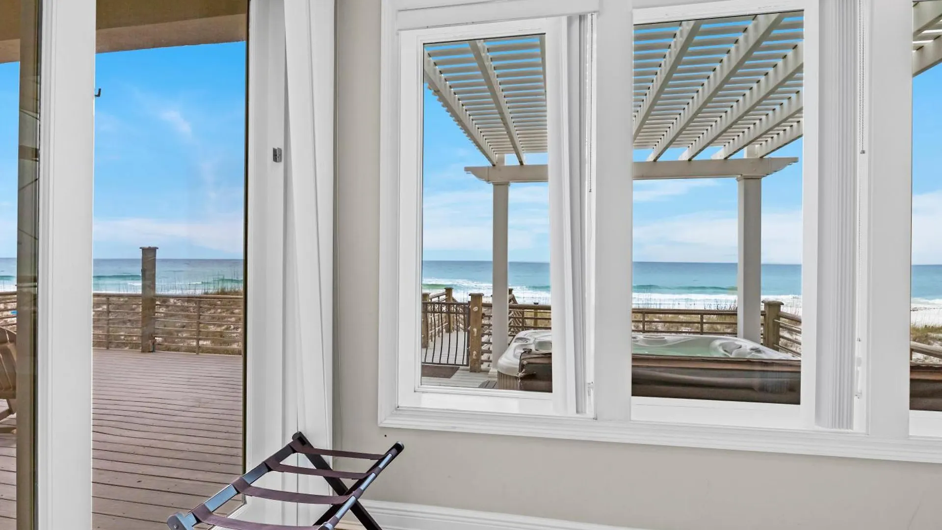 On The Beach - Hot Tub - Gated Community Views Destin Holiday home