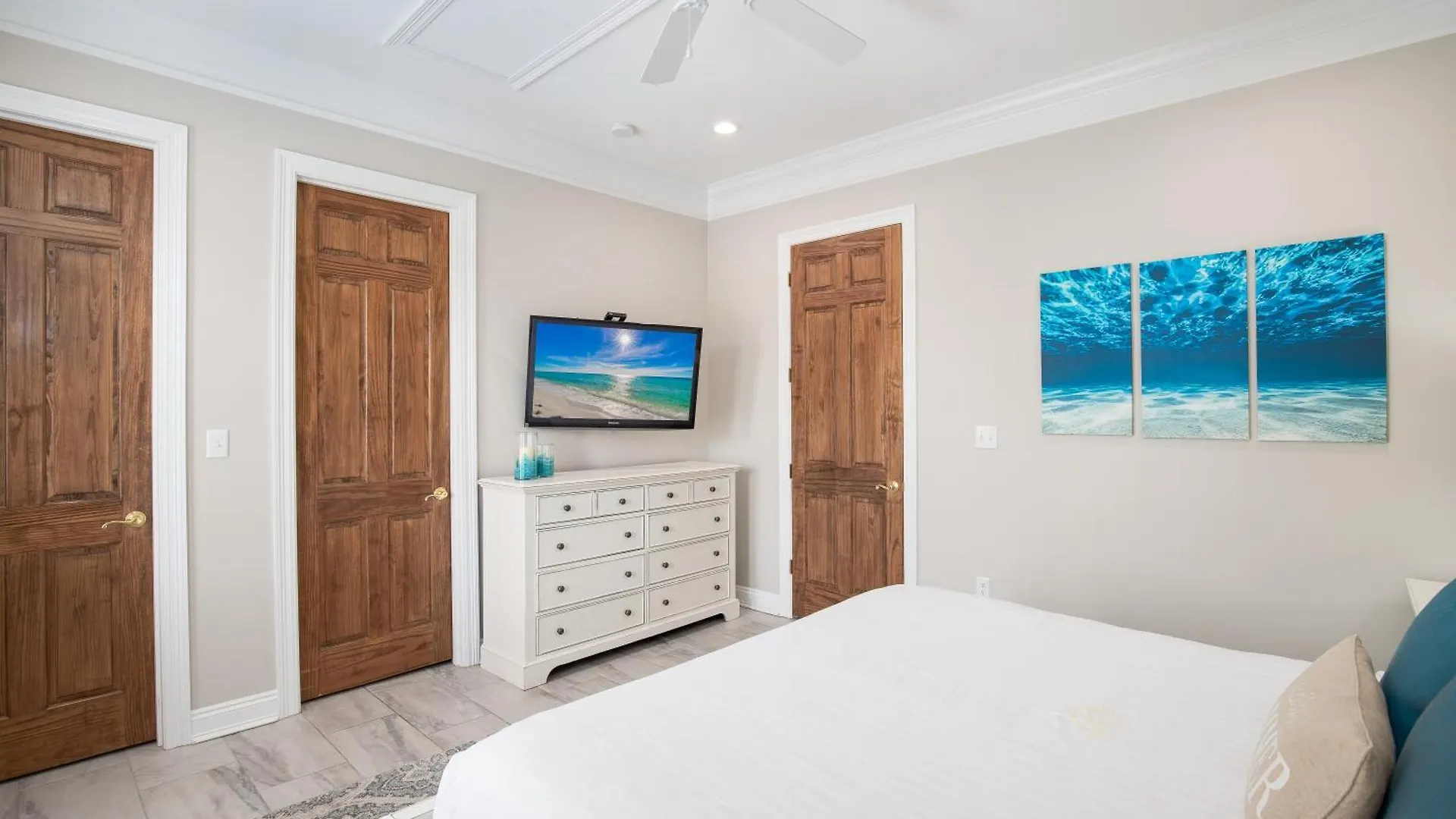 On The Beach - Hot Tub - Gated Community Views Destin United States