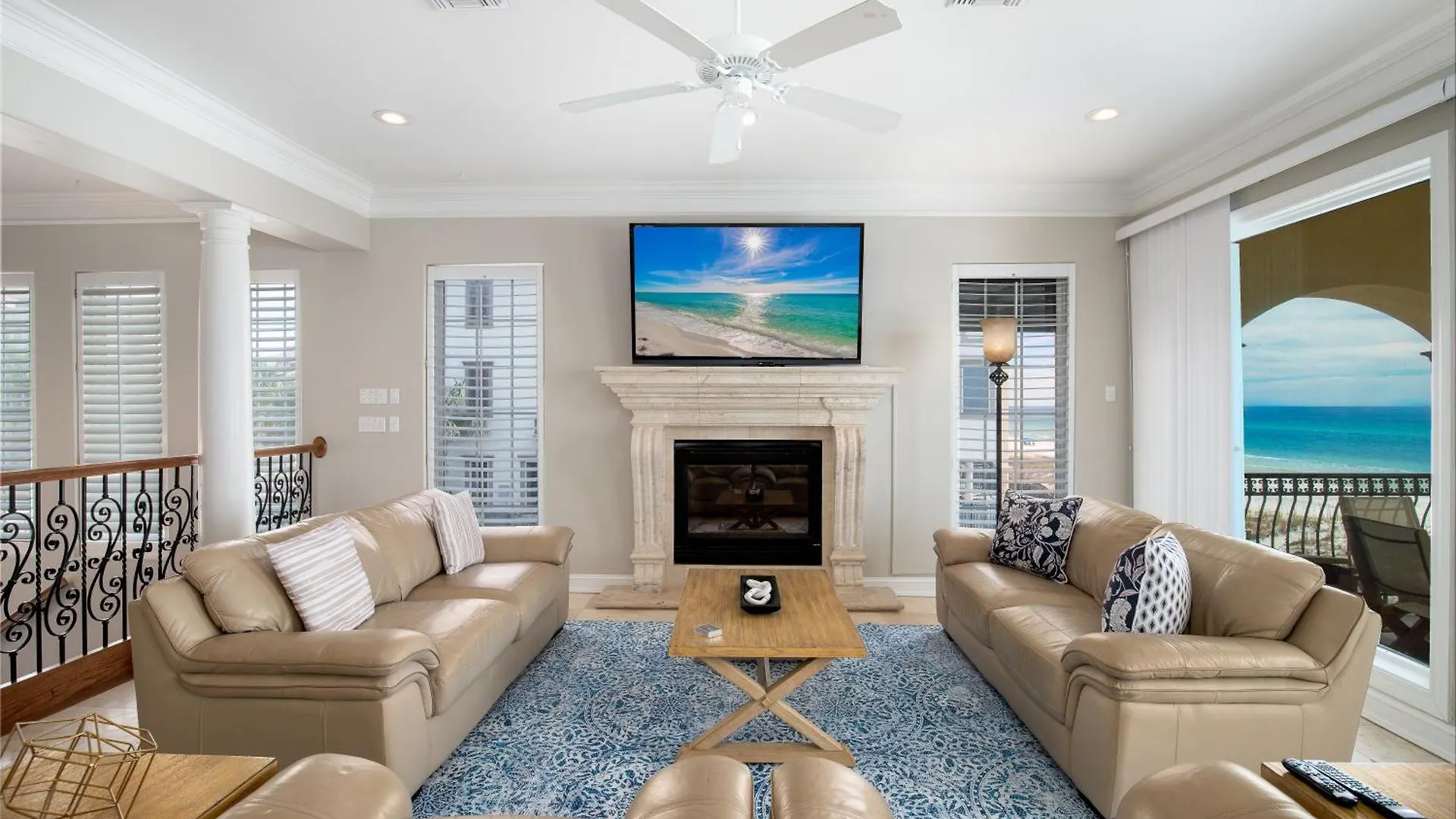 Holiday home On The Beach - Hot Tub - Gated Community Views Destin