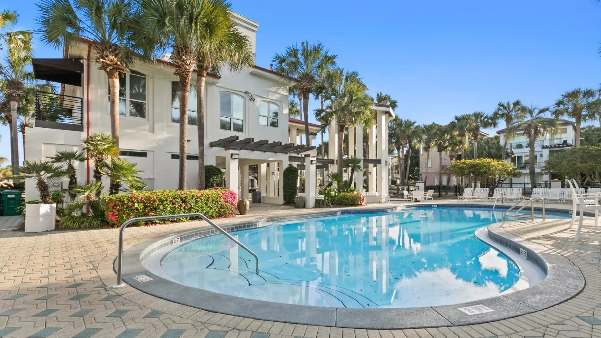 On The Beach - Hot Tub - Gated Community Views Destin 0*,
